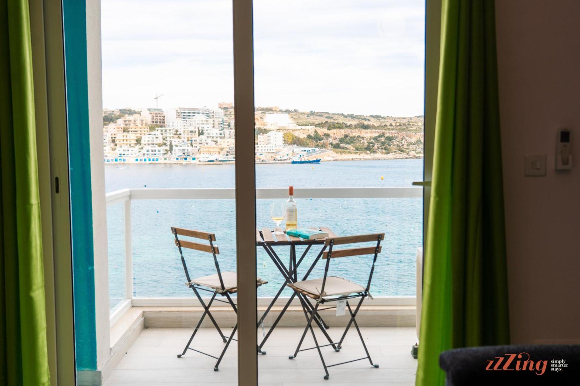 Seashore Stays - Stunning Apartments Right By The Sea St. Paul's Bay Quarto foto